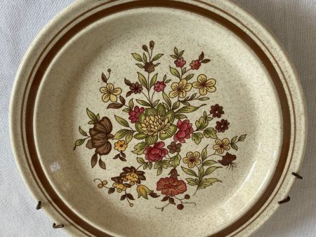 Royal Doulton  Gaiety  Plate Online