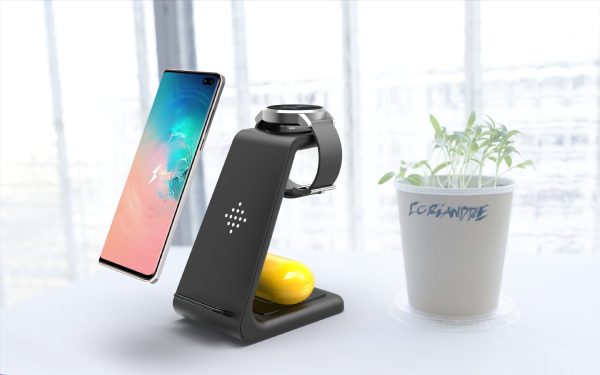 3 In 1 Fast Charging Station Wireless Charger Stand Wireless Quick Charge Dock For Phone Holder For Sale